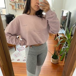 IETS FRANS URBAN OUTFITTERS CROPPED PULLOVER